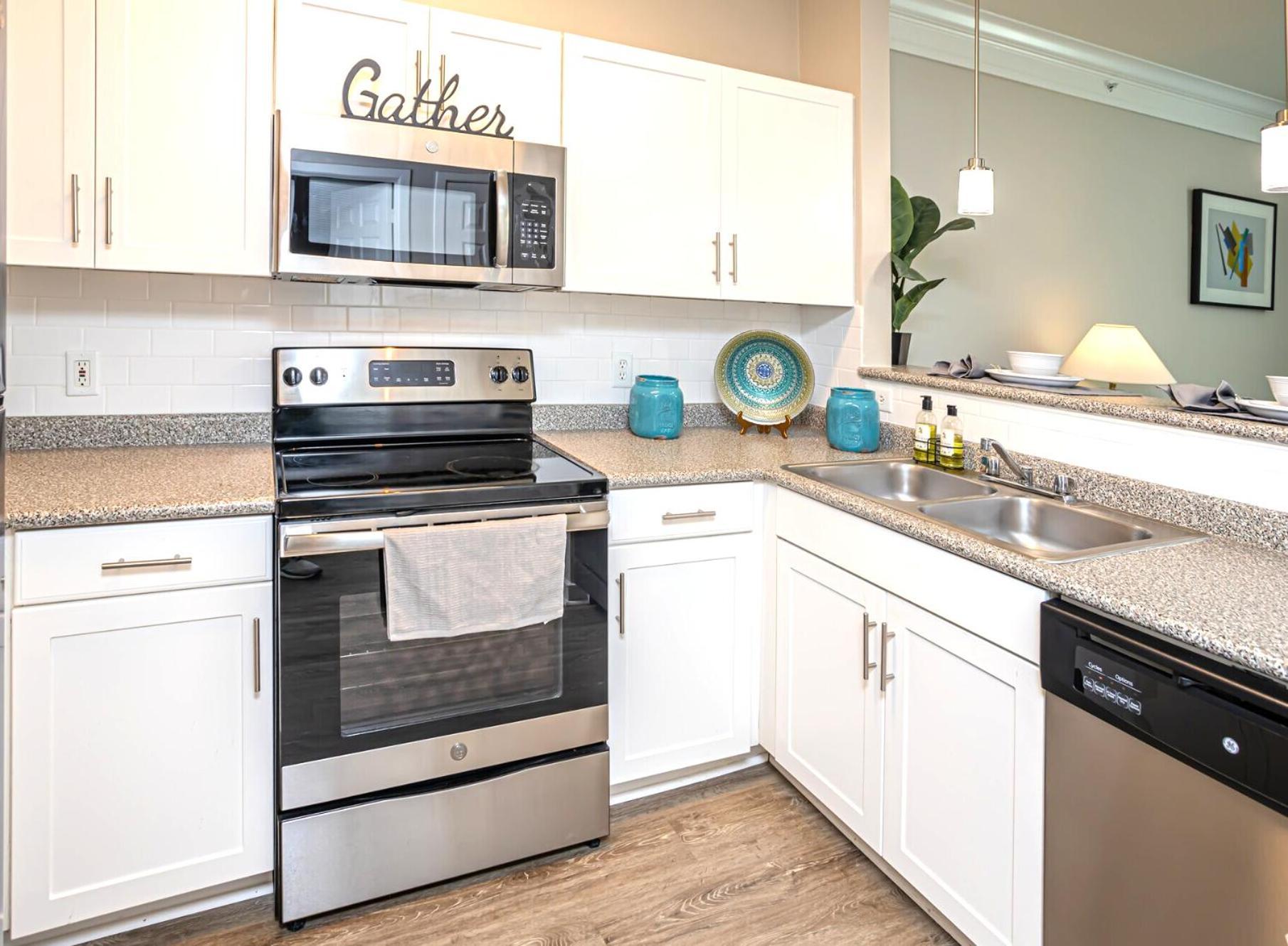 Luxury Suites By Suite Nation Houma Exteriér fotografie